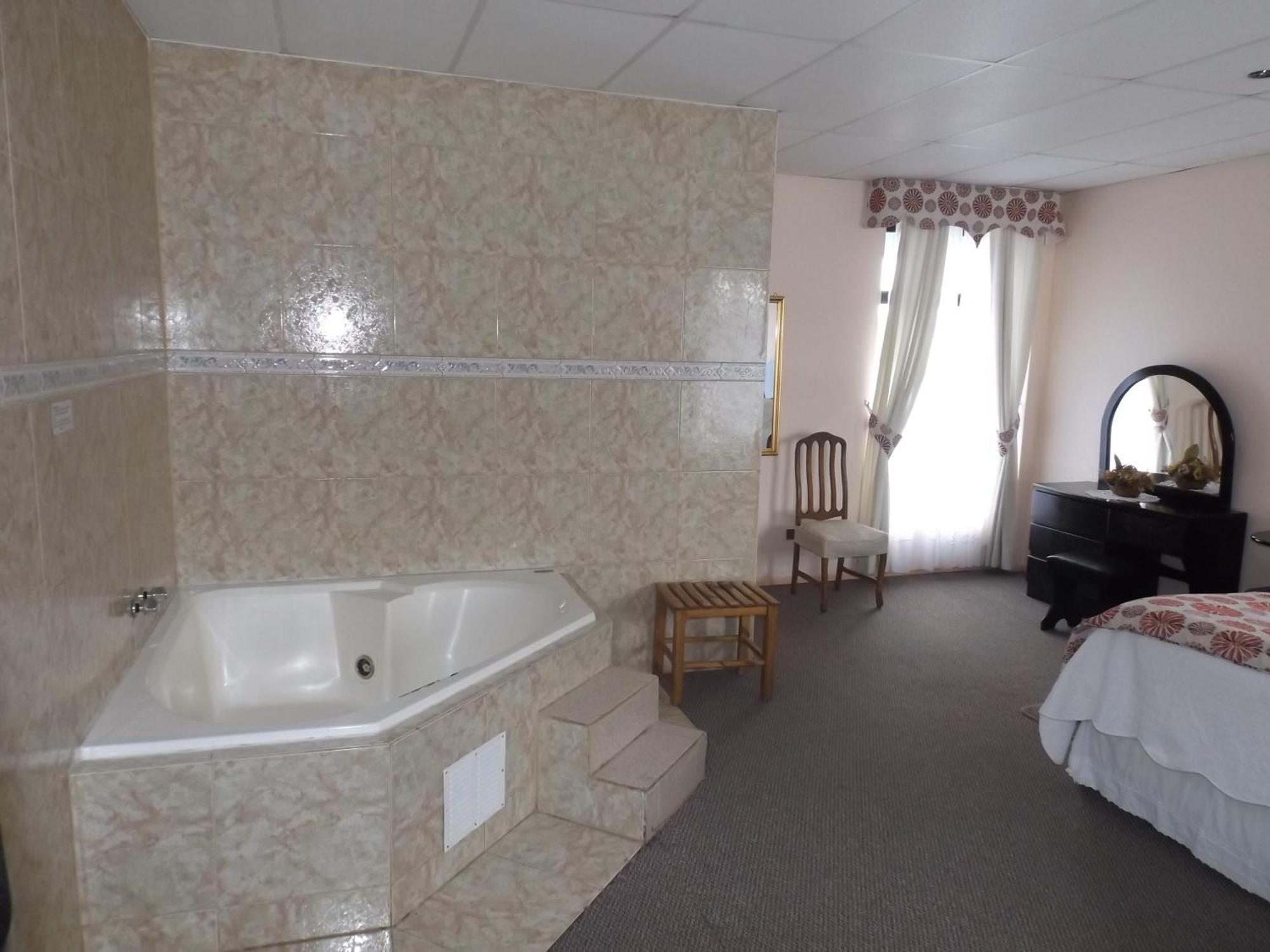Hotel Esmeralda Castro Quarto foto